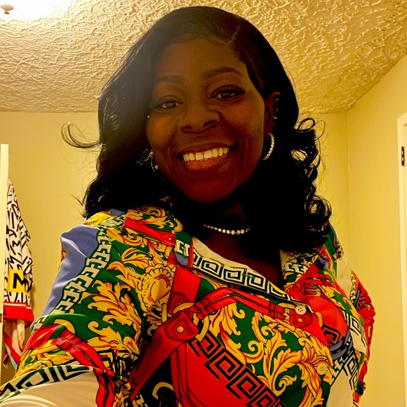 Meet your Posher, Cole - Picture 1 of 4